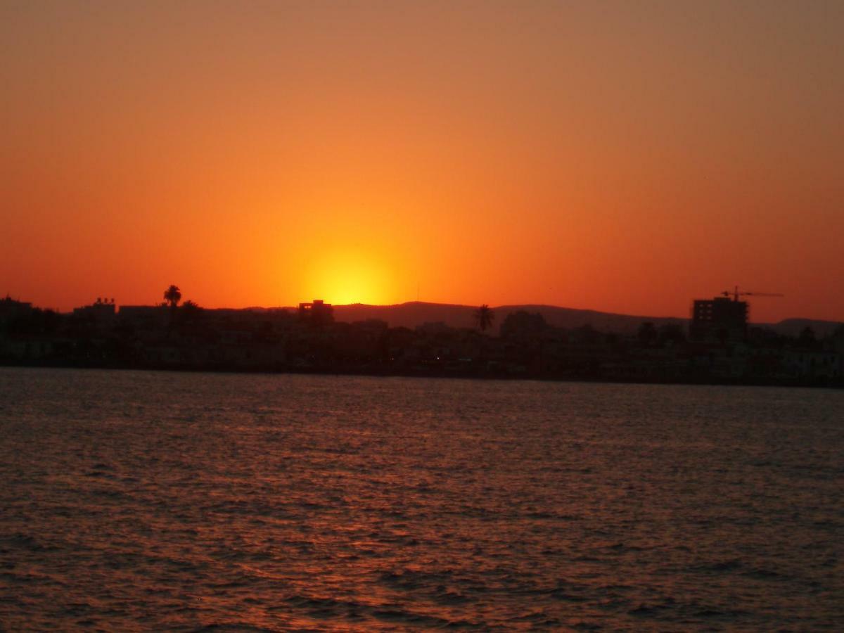 Mediterranean Sunrise Complex Oroklini Buitenkant foto